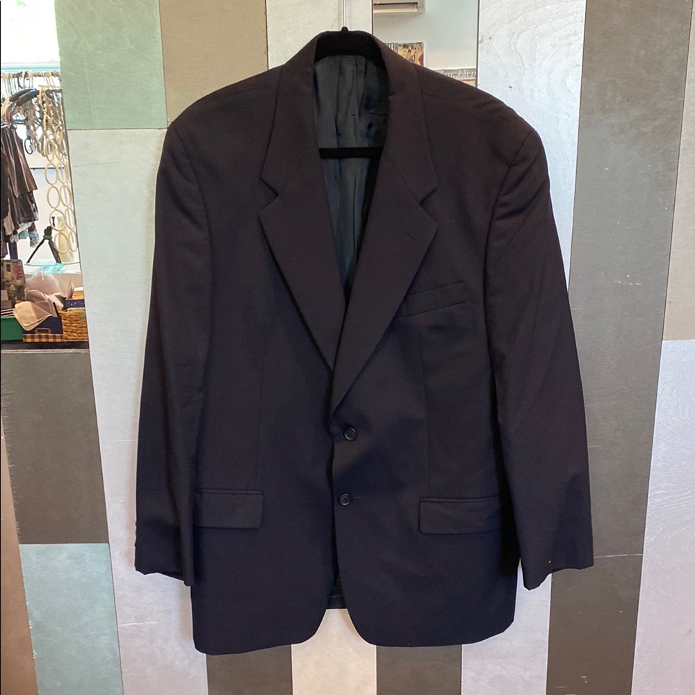 Men's Classic Navy Blue Wool Blazer